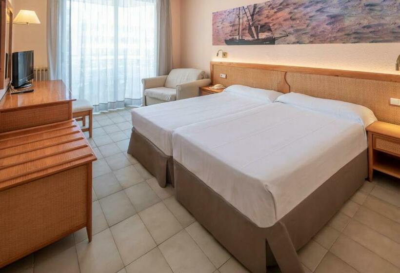 Номер Стандарт Вид на Бассейн, Ght Oasis Tossa & Spa