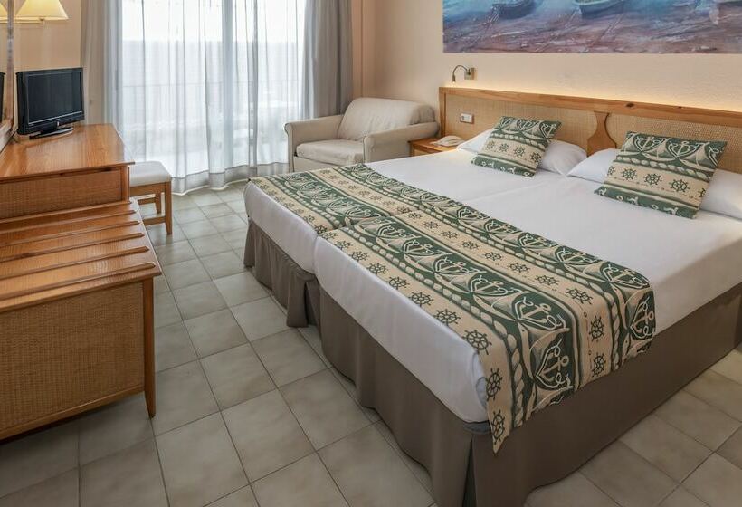 Номер Стандарт Вид на Бассейн, Ght Oasis Tossa & Spa