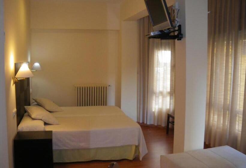 اتاق استاندارد, Hostal Ruiz