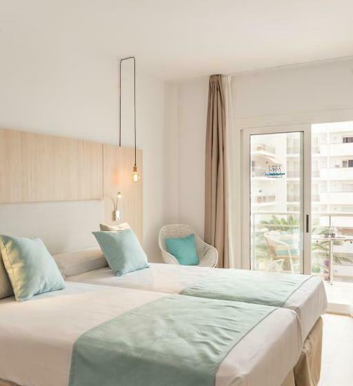 Quarto Estandar, Monterrey Roses By Pierre & Vacances