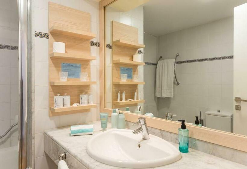Quarto Estandar, Monterrey Roses By Pierre & Vacances