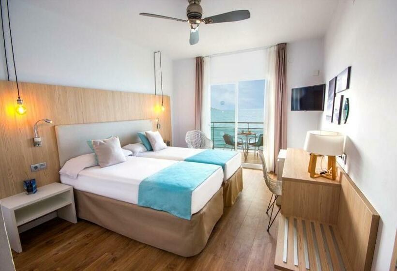 Quarto Estandar Vista Mar, Monterrey Roses By Pierre & Vacances