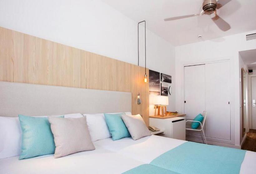 Quarto Estandar, Monterrey Roses By Pierre & Vacances