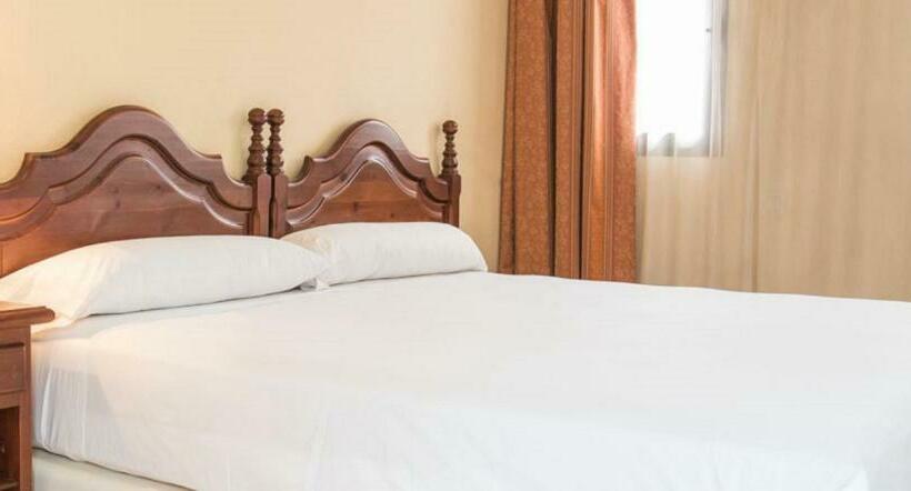اتاق استاندارد با تخت بزرگ, San Pablo Sevilla