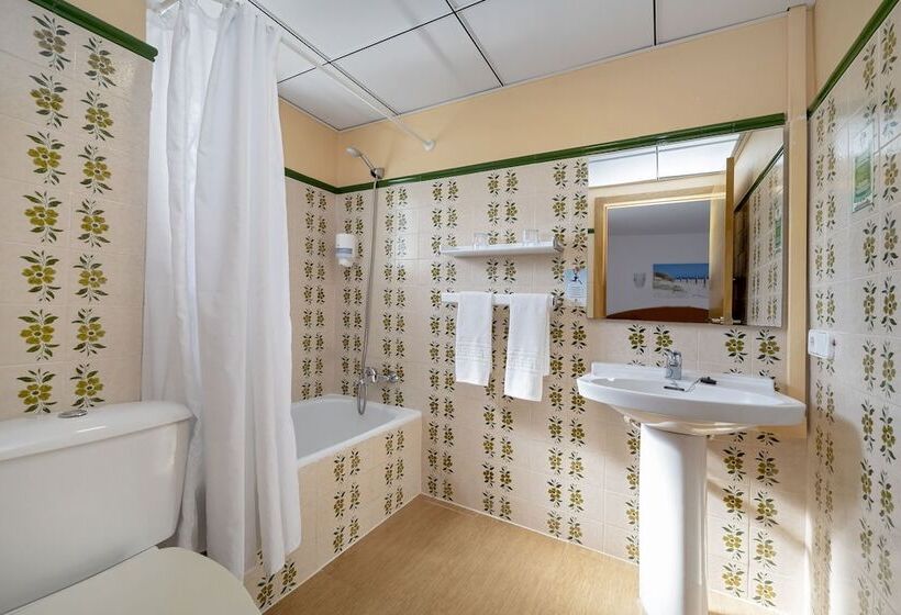 Номер Стандарт, Hostal Manolita