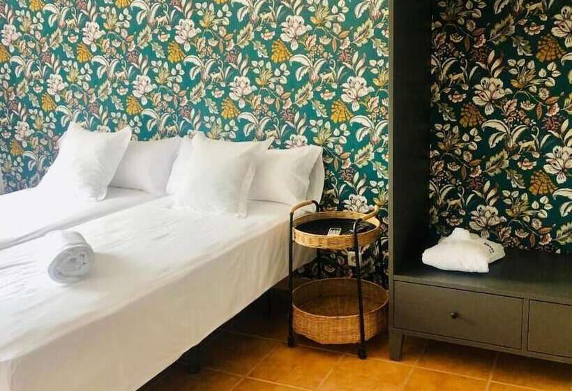 Номер Стандарт, Sol Port Soller
