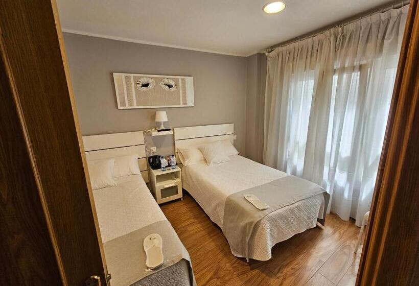 스탠다드 룸, Hostal Fidalgo
