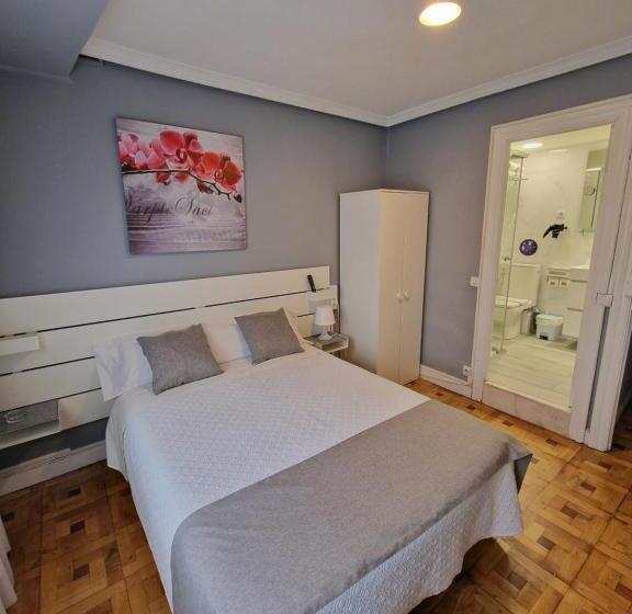 스탠다드 룸, Hostal Fidalgo