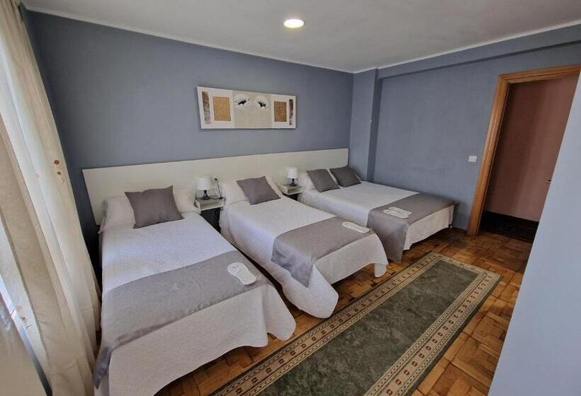 4인용 스탠다드 룸, Hostal Fidalgo