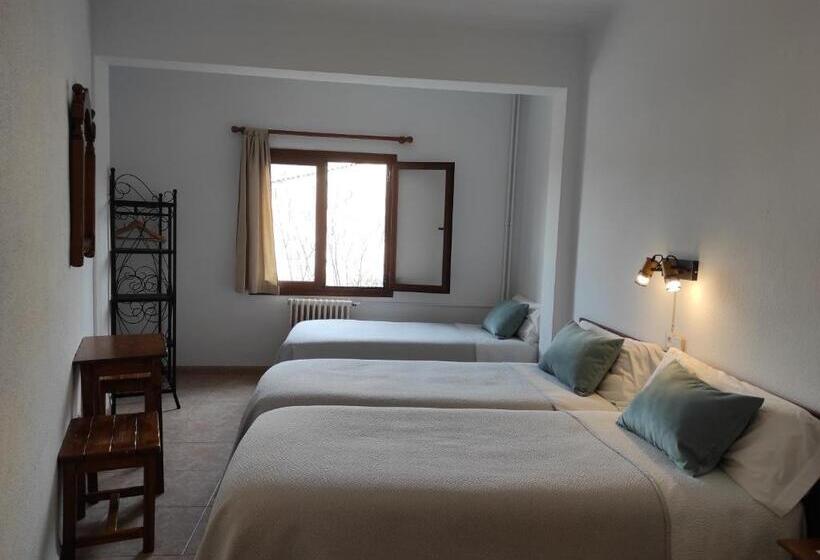 家庭房间共用浴室, Hostal Nadal