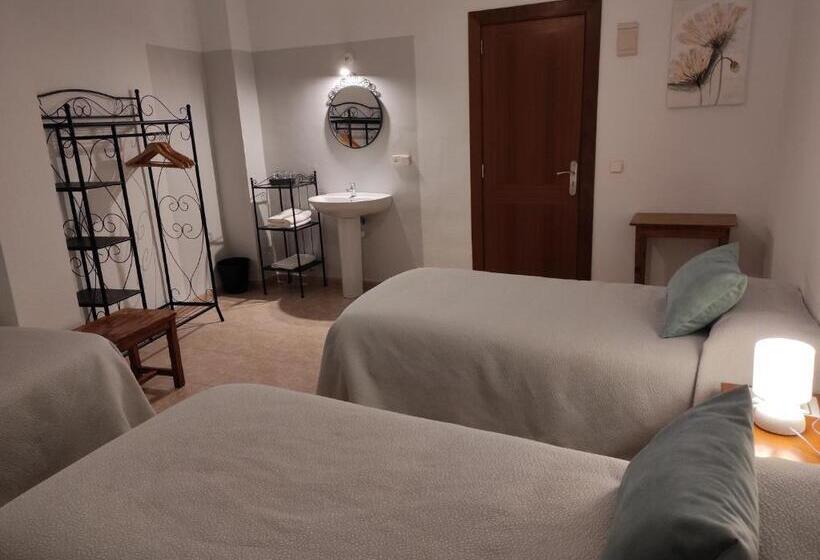 家庭房间共用浴室, Hostal Nadal