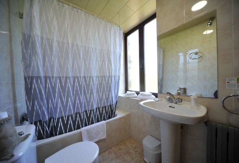 Номер Стандарт, Hostal Vall D Aneu By Arcas & Sambola