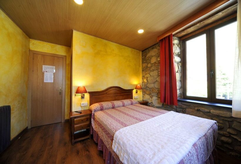 Номер Стандарт, Hostal Vall D Aneu By Arcas & Sambola