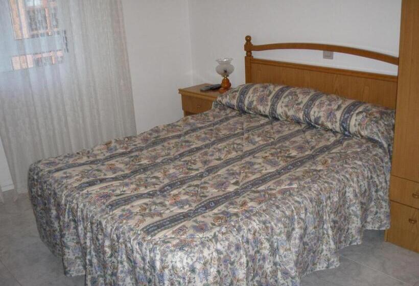 4인용 스탠다드 룸, Hostal La Cuesta