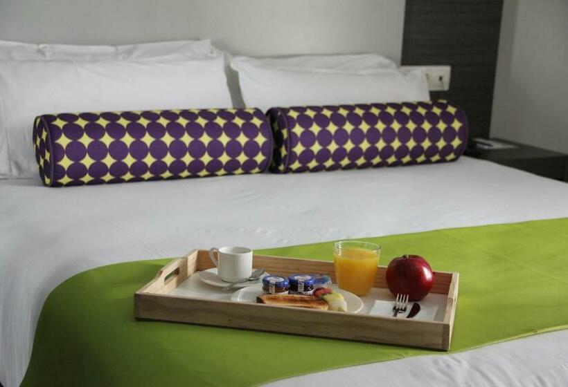 اتاق استاندارد یک نفره, Mercure Madrid Centro