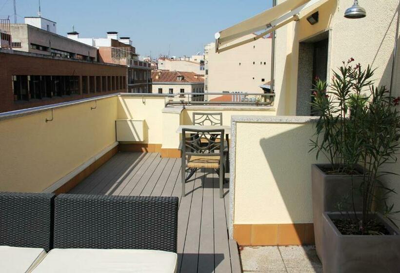 سوییت جونیور, Mercure Madrid Centro