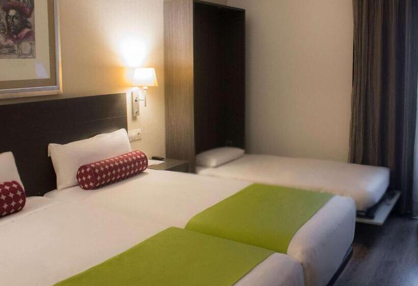اتاق استاندارد, Mercure Madrid Centro