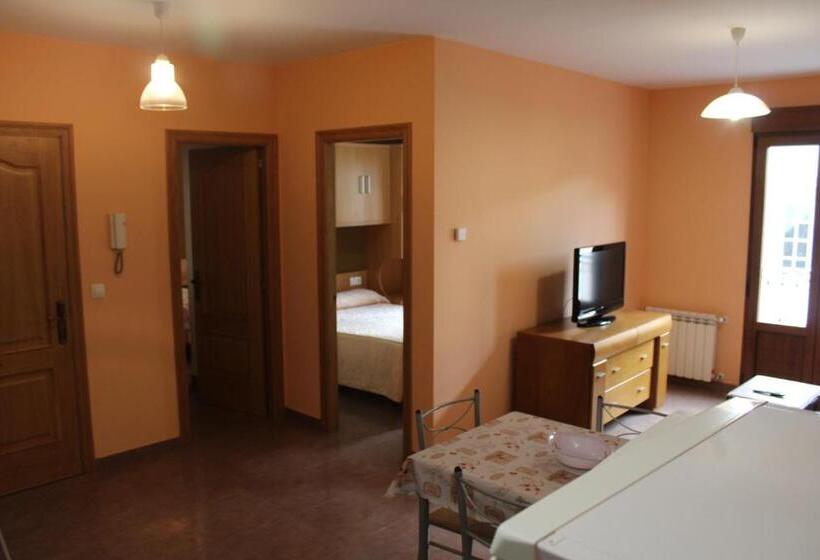 Апартаменты 2 Спальни, Pensión Albergue O Pedregal