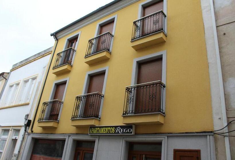 Апартаменты 2 Спальни, Pensión Albergue O Pedregal