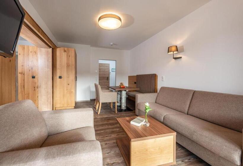 Семейный Номер, Aktivhotel Pehab