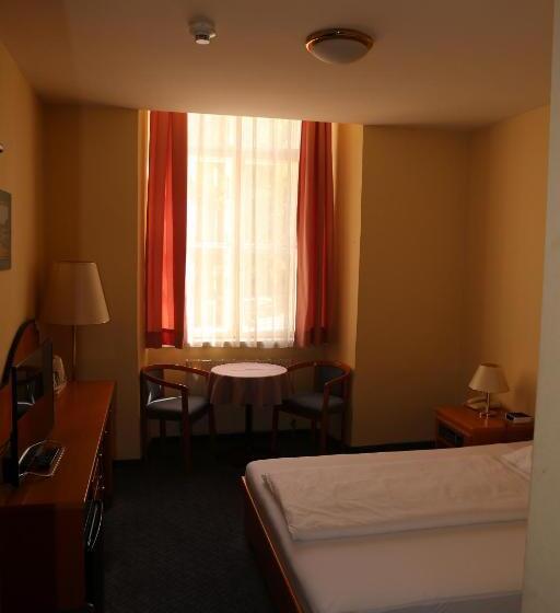 标准间, Very Central Apartments, 5 Min To City Center, No Reception