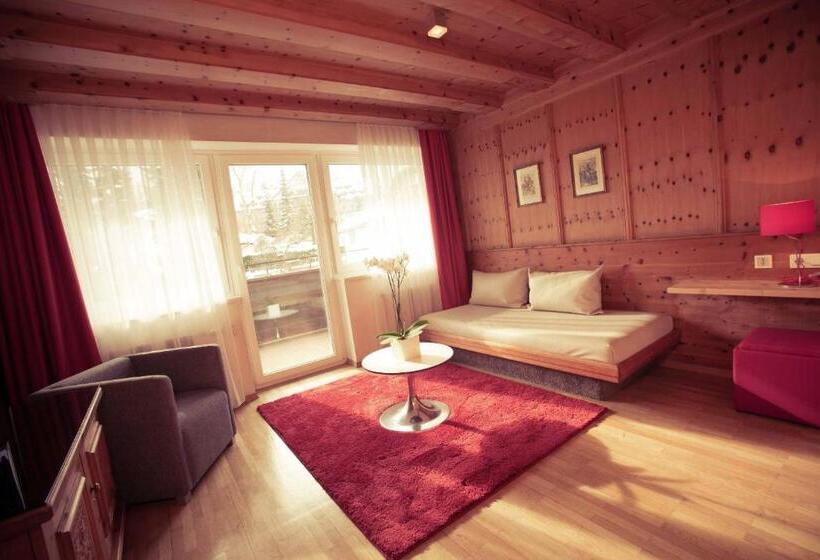 اتاق استاندارد با بالکن, Q! Hotel Maria Theresia