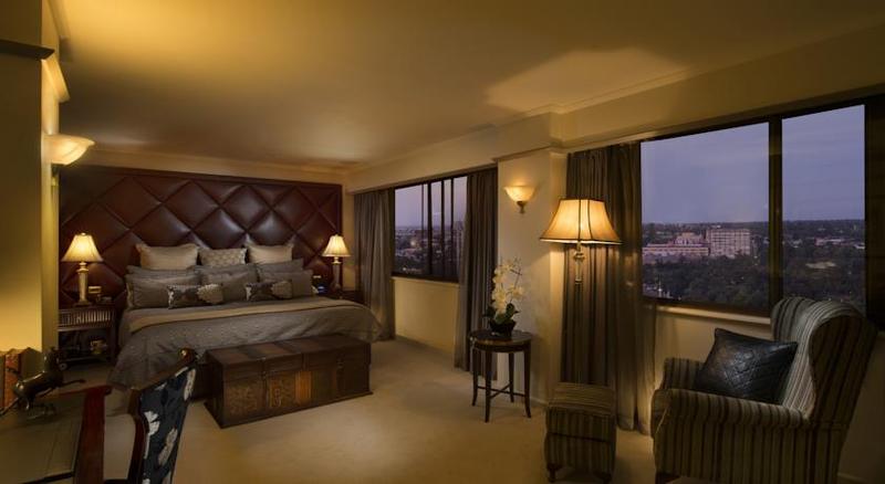 Люкс, Stamford Plaza Adelaide