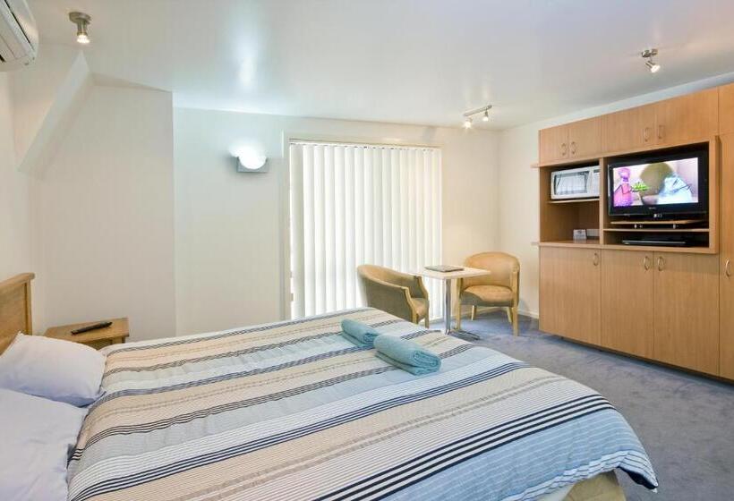 استودیوی استاندارد, Anchorage Motel & Villas Lorne