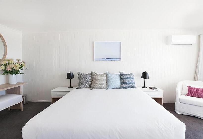 Люкс, Bannisters Port Stephens