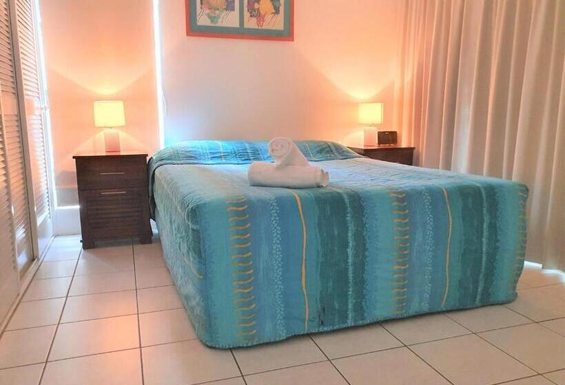 Апартаменты 1 Спальня с Балконом, Mango Tree Holiday Apartments