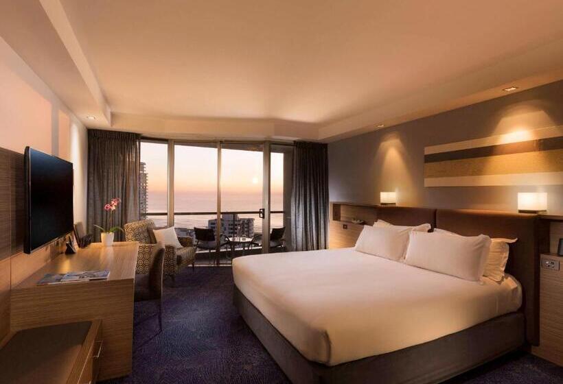 Номер Superior Кровать Кинг, Sofitel Gold Coast Broadbeach