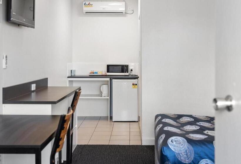 Quarto Estandar, Red Carpet Motel