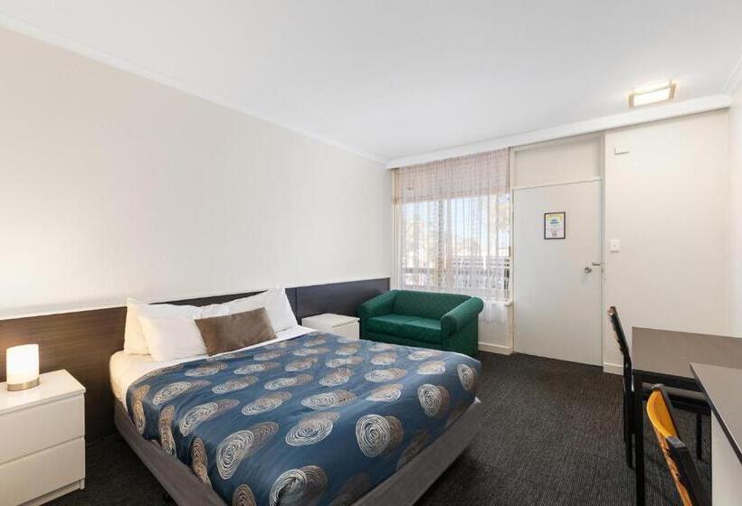 Quarto Estandar, Red Carpet Motel