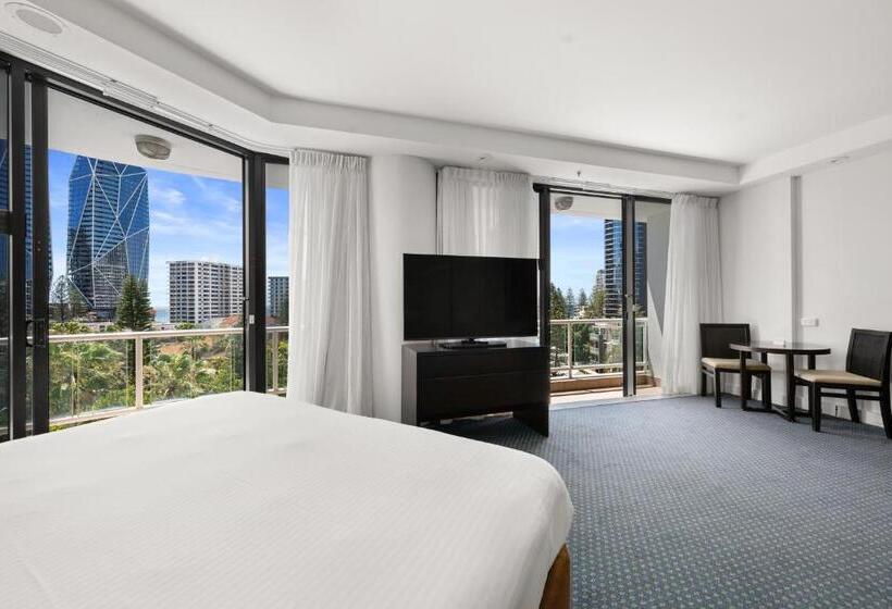 스탠다드 룸 킹사이즈 침대, Crowne Plaza Surfers Paradise, An Ihg