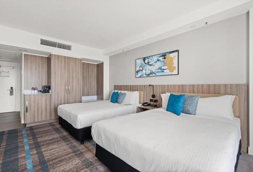 프리미엄 룸 바다 전망, Crowne Plaza Surfers Paradise, An Ihg