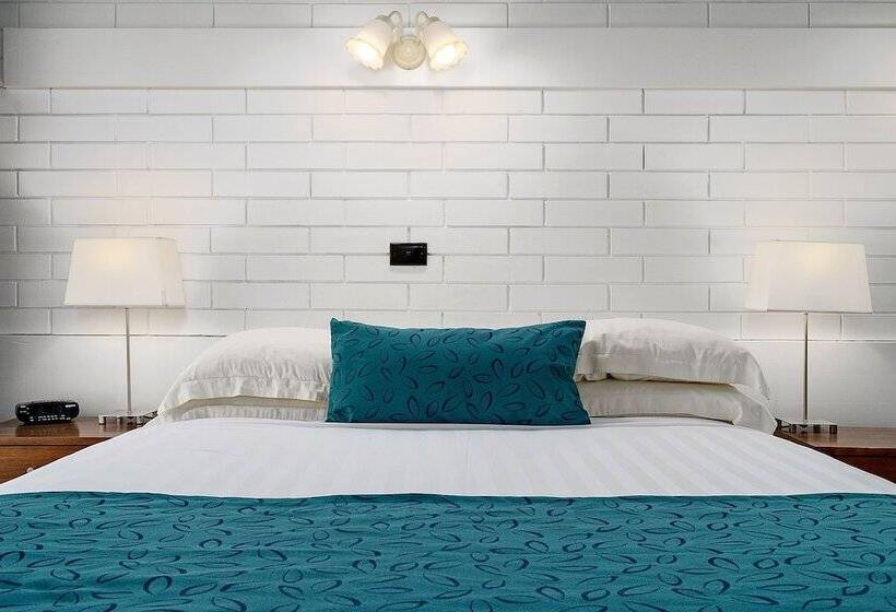 اتاق اجرایی, Stagecoach Motel Wodonga
