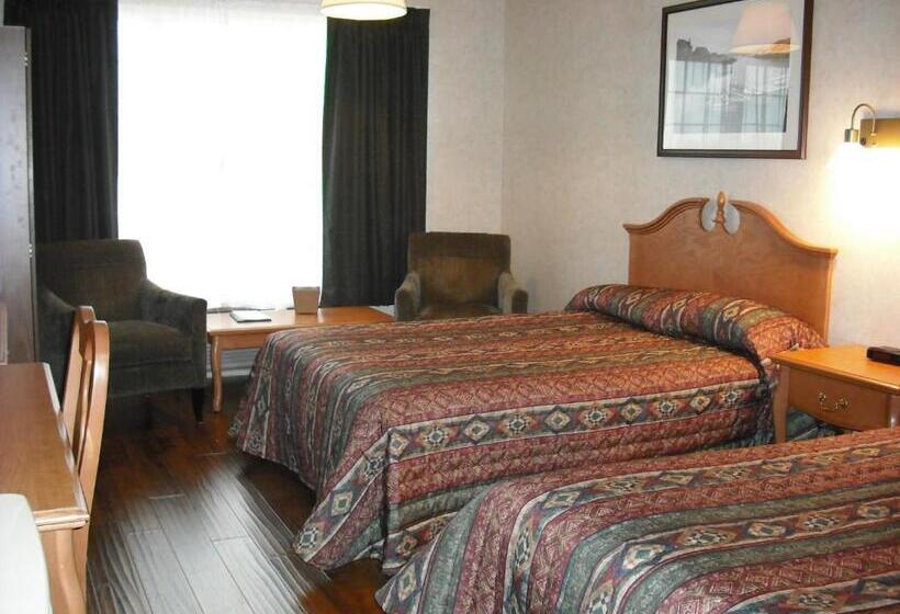 ２ダブルベッドのスタンダードルーム, Claymore Inn And Suites