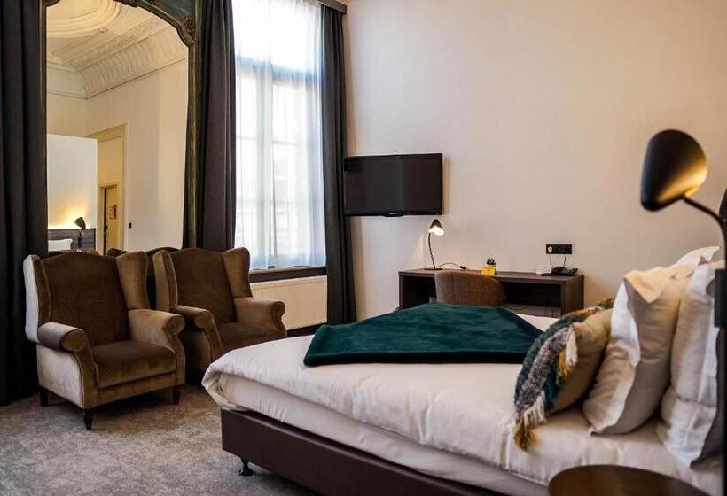 Номер Deluxe, Gravensteen