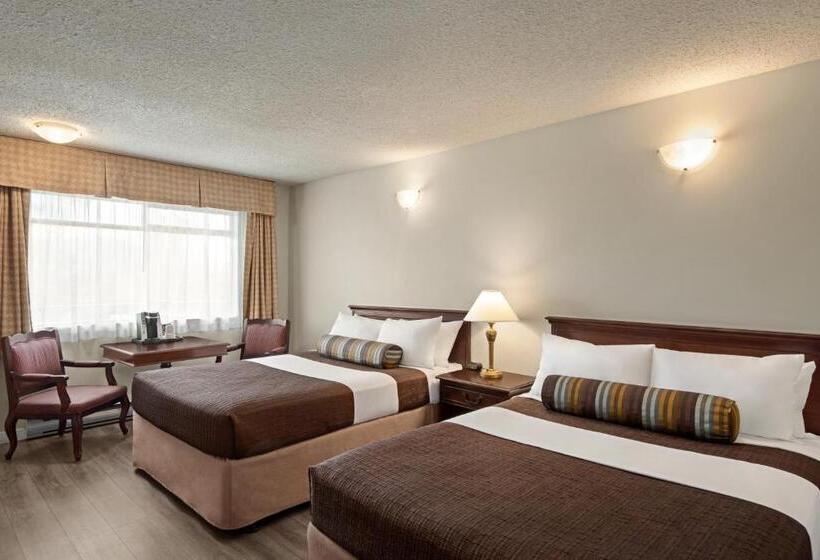 Номер Deluxe, Travelodge By Wyndham Abbotsford Bakerview