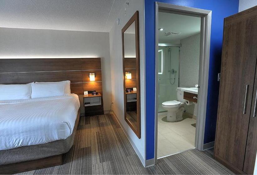 Suíte, Holiday Inn Express & Suites Toronto Airport West, An Ihg