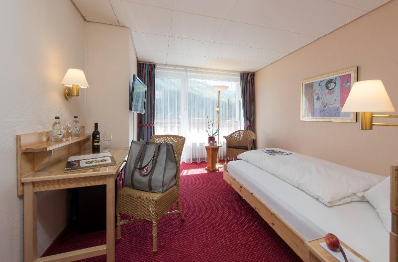 Номер Стандарт Индивидуальный с Балконом, Sunstar Hotel Arosa