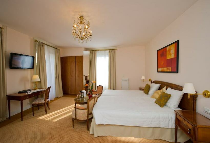 Семейный Номер, Eden Palace Au Lac
