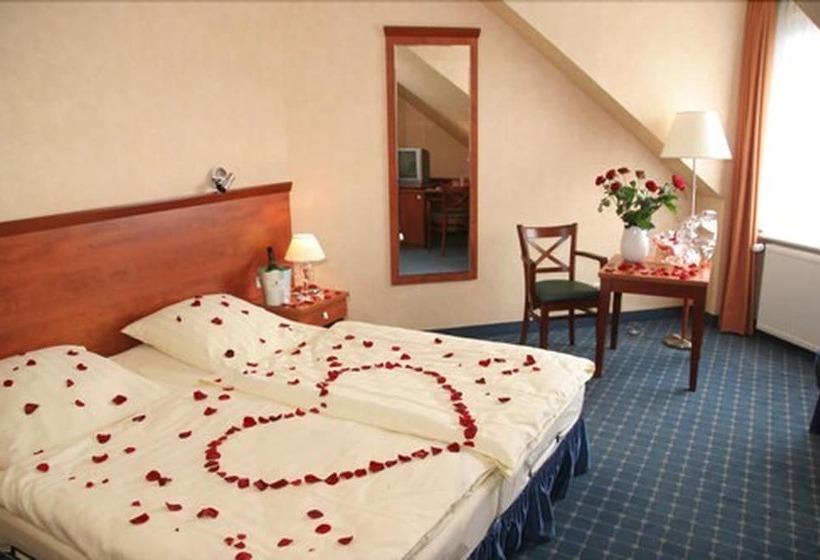 Номер Стандарт, Kiek In Hotel Zur Einkehr