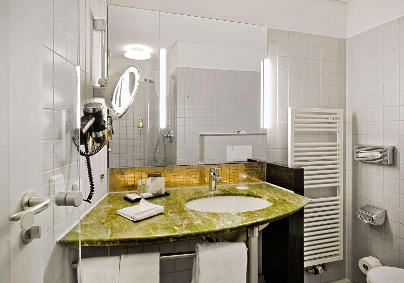 Номер Стандарт, Doubletree By Hilton Hannover Schweizerhof