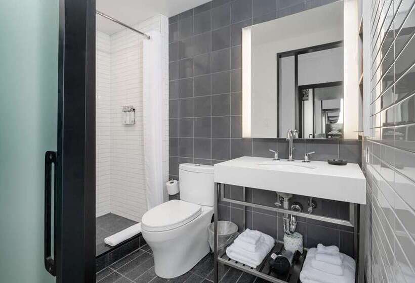 Номер Стандарт, Hilton Dusseldorf