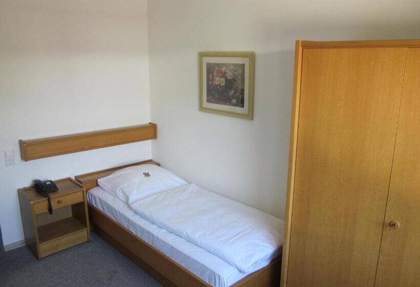 Quarto Estandar Individual, Waldesruh