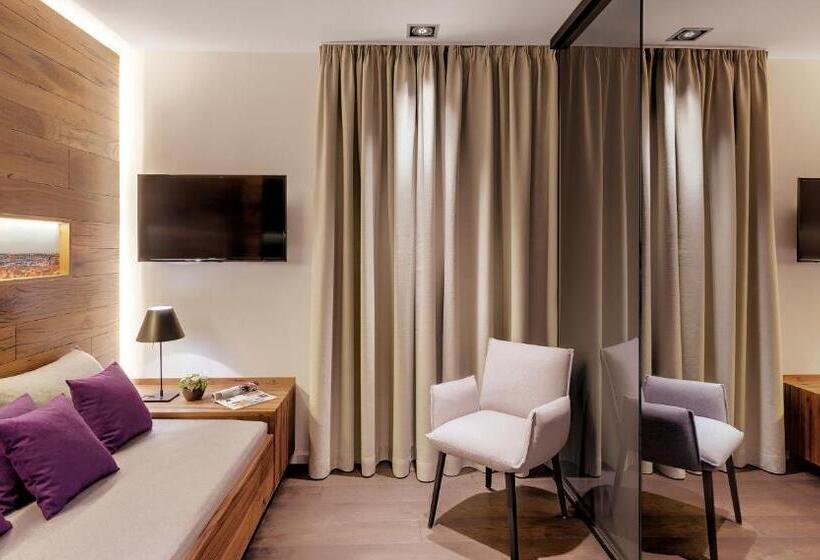 スイート, Alpen Hotel München