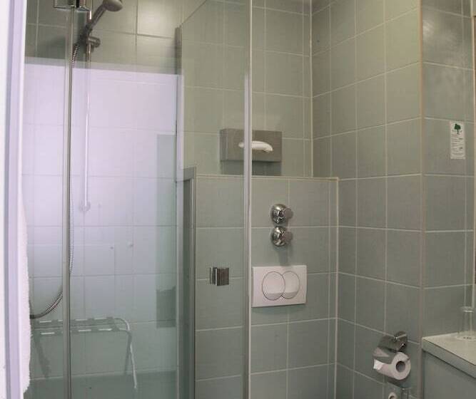 Номер Стандарт, Helvetia Hotel Munich City Center