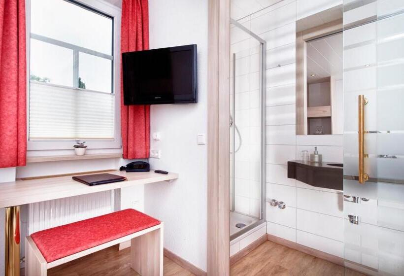 Номер Basic, Goldenes Fass In Rothenburg Ob Der Tauber