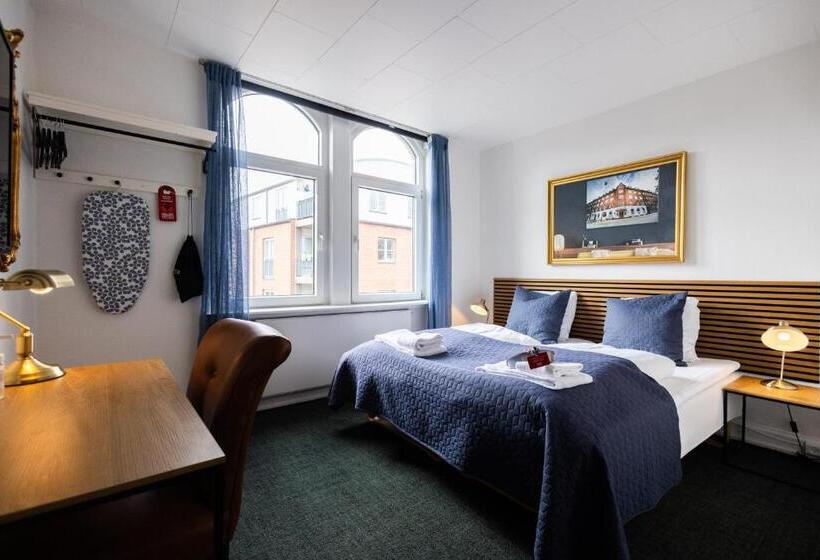 Номер Стандарт, Milling Hotel Windsor